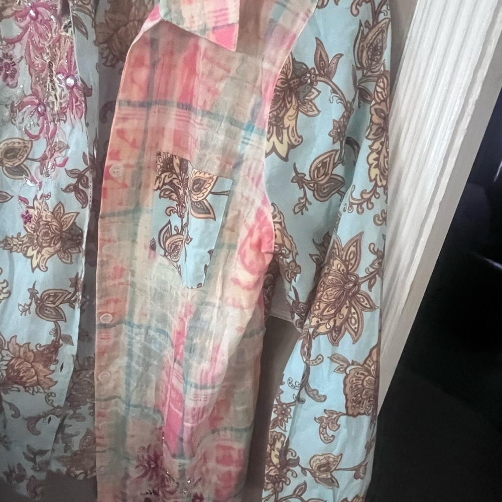 Soft Surroundings Floral Patchwork Button-Up Shir… - image 5